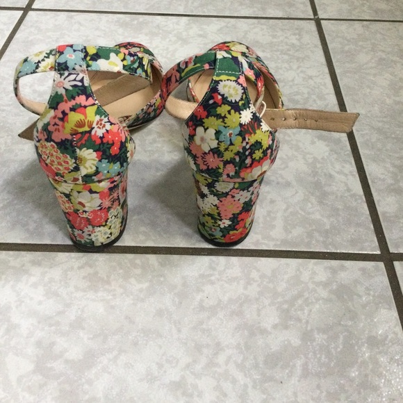 J crew Elliot liberty print heels size 8 - Picture 7 of 8